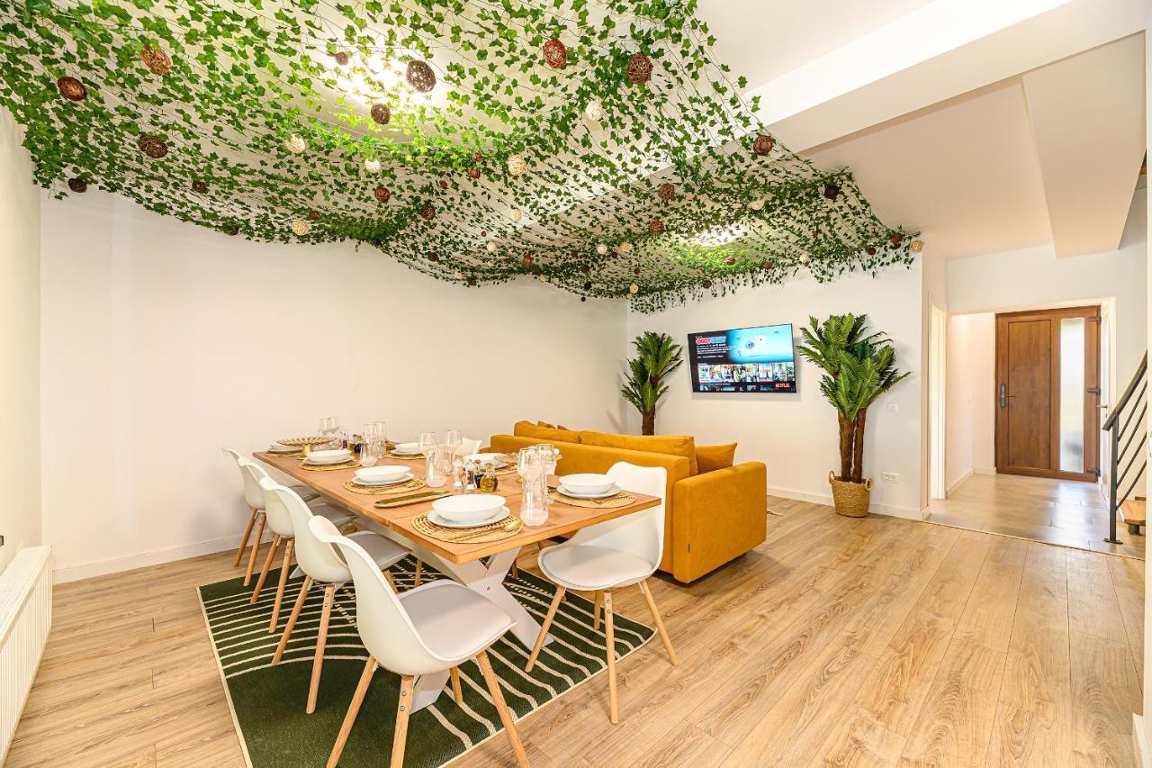 בראשוב Safari Family Villas Near Park Aventura,Lake,Zoo מראה חיצוני תמונה